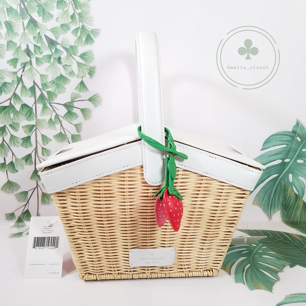 MAKE AN OFFER Kate Spade Picnic in the Park Strawberry Natural Wicker NWOT - Picture 1 of 4